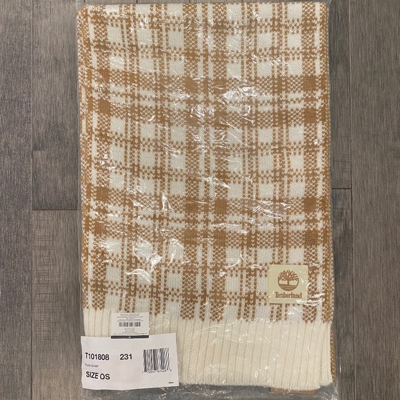 NWT Timberland Buffalo Plaid Scarf - Picture 2 of 4